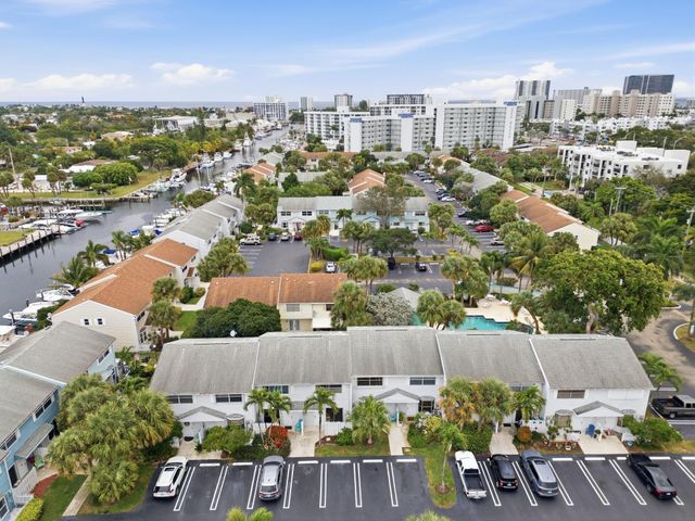 2683 NE 15th Street, Pompano Beach, FL 33062