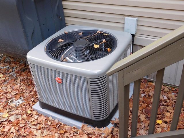 908 Deer Yard Drive, Highgate, VT 05459