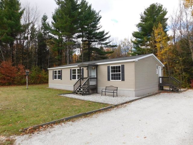 908 Deer Yard Drive, Highgate, VT 05459