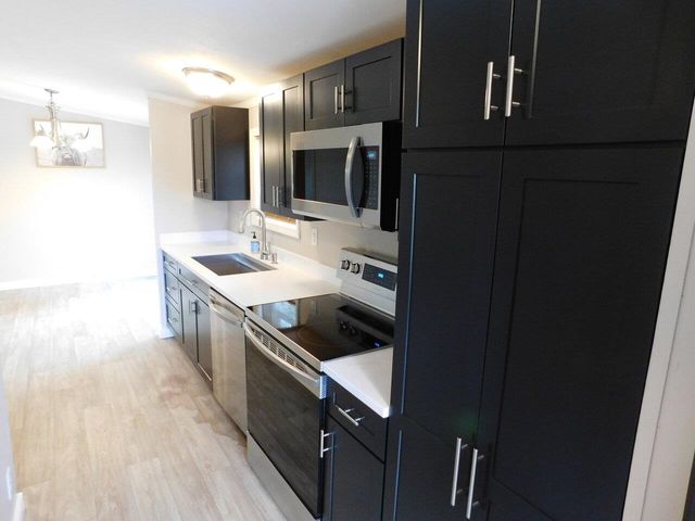 908 Deer Yard Drive, Highgate, VT 05459