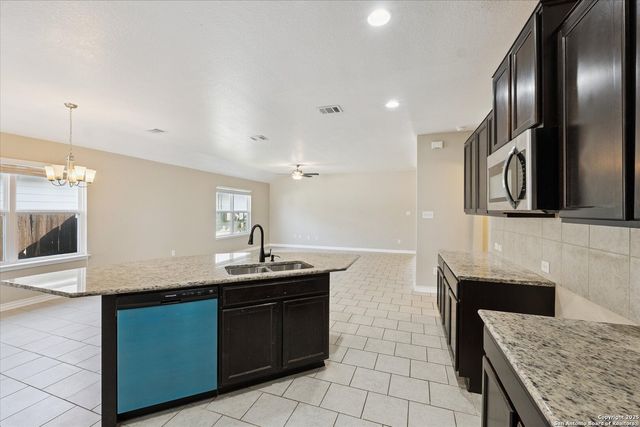 8737 Ironwood, San Antonio, TX 78254