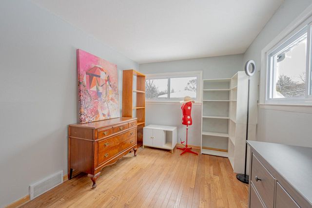 8855 W Forest Home AVENUE, Greendale, WI 53129