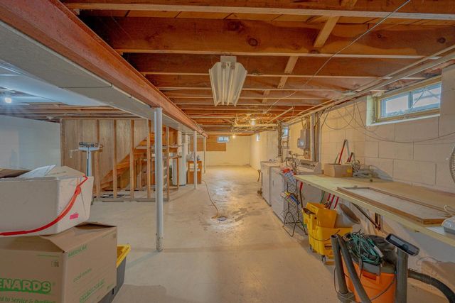 8855 W Forest Home AVENUE, Greendale, WI 53129