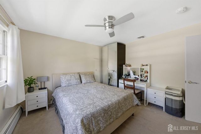 34 Ventnor Drive, Edison, NJ 08820