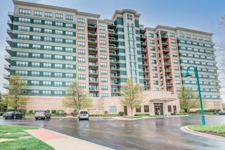 6420 Double Eagle Drive E35, Woodridge, IL 60517