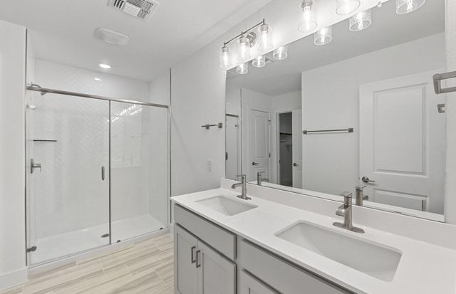 425 Bristlecone BND, Liberty Hill, TX 78642