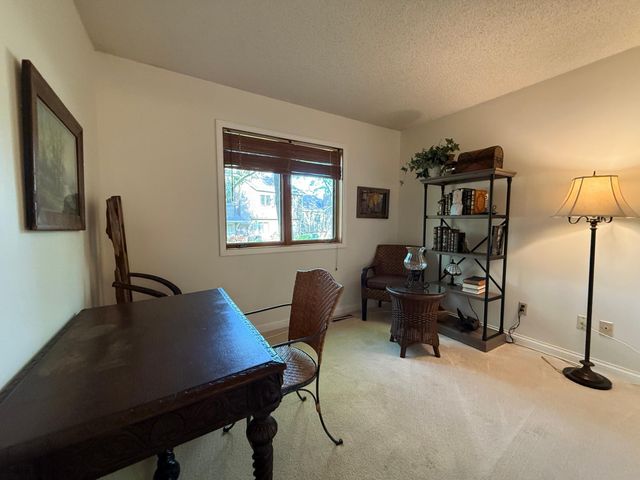 12637 Sherwood Place, Minnetonka, MN 55305