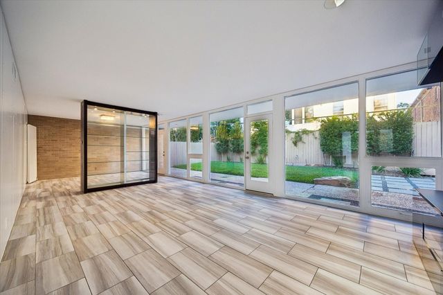 2003 Briarmead Drive, Houston, TX 77057
