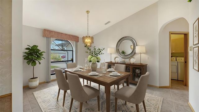 5594 WILDE OAK WAY, Sarasota, FL 34232