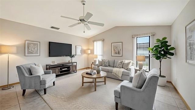 5594 WILDE OAK WAY, Sarasota, FL 34232