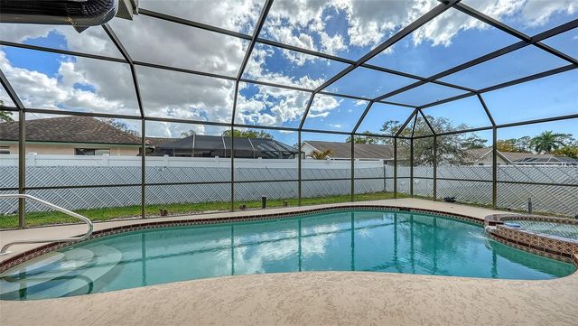 5594 WILDE OAK WAY, Sarasota, FL 34232