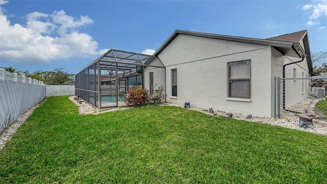 5594 WILDE OAK WAY, Sarasota, FL 34232