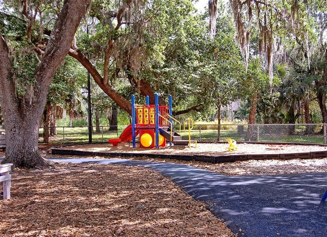 5594 WILDE OAK WAY, Sarasota, FL 34232