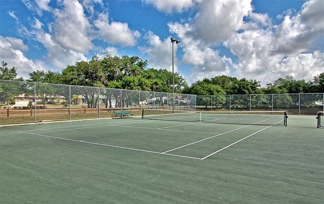 5594 WILDE OAK WAY, Sarasota, FL 34232