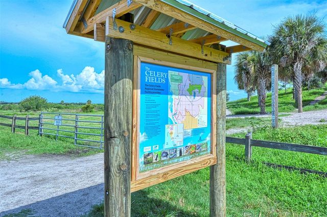 5594 WILDE OAK WAY, Sarasota, FL 34232