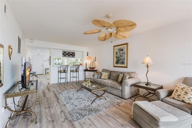 11644 SW EGRET CIRCLE 1002, Lake Suzy, FL 34269