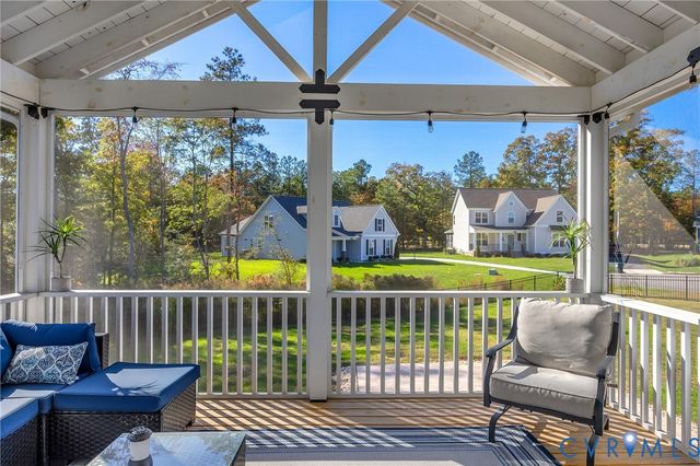 9400 Kinnerton Dr, Midlothian, VA 23112