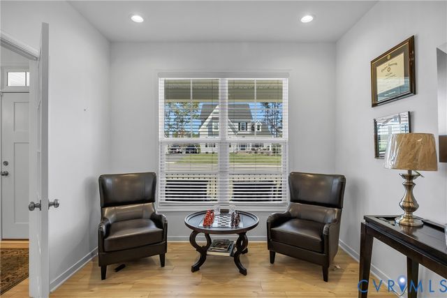 9400 Kinnerton Dr, Midlothian, VA 23112