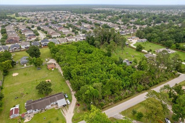 6711 Maple Drive, Humble, TX 77338