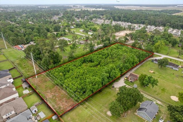 6711 Maple Drive, Humble, TX 77338