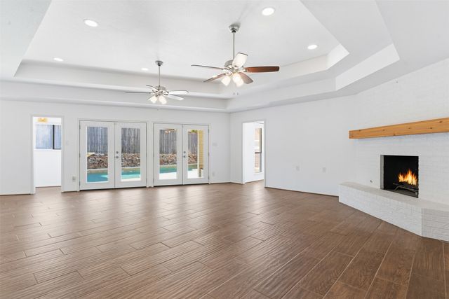 2201 Mistletoe Boulevard, Fort Worth, TX 76110