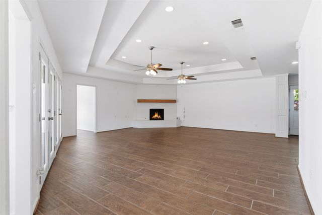 2201 Mistletoe Boulevard, Fort Worth, TX 76110