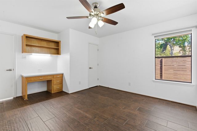 2201 Mistletoe Boulevard, Fort Worth, TX 76110