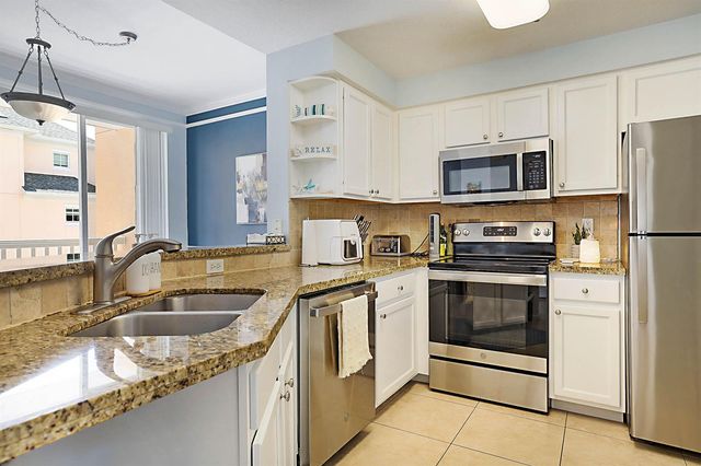 155 Galicia Way 210, Jupiter, FL 33458