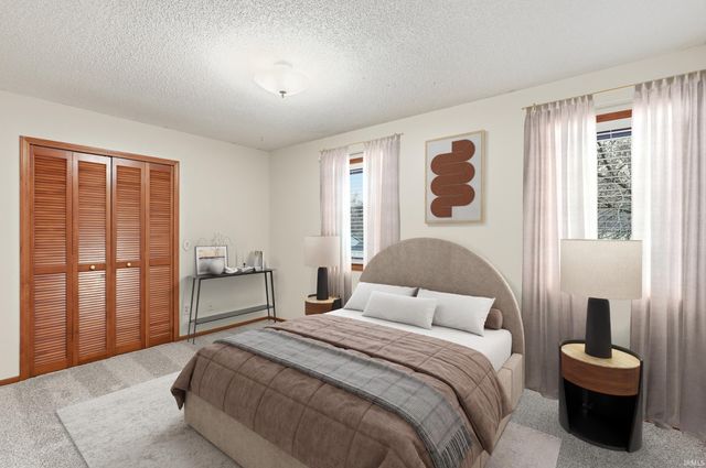 8934 Stockbridge Place, Fort Wayne, IN 46804