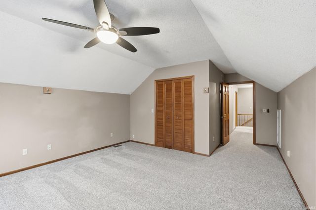 8934 Stockbridge Place, Fort Wayne, IN 46804