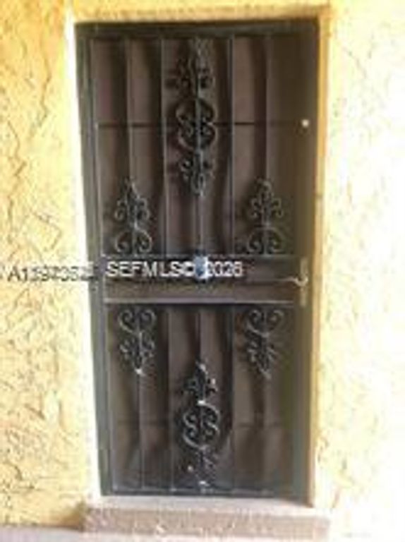 2834 NW 55th Ave 1C, Lauderhill, FL 33313