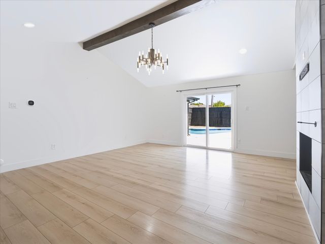 2216 Stonebrook Drive, Carrollton, TX 75007