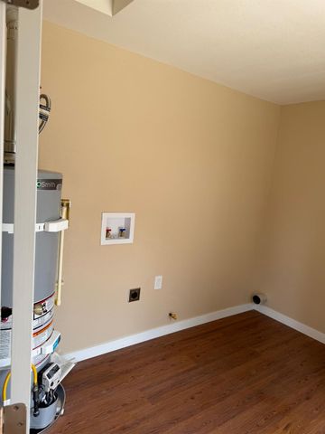 2346 Hackberry St, Stockton, CA 95205