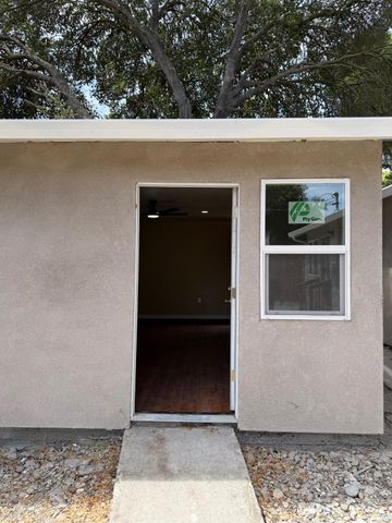 2346 Hackberry St, Stockton, CA 95205