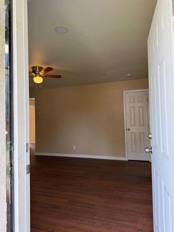 2346 Hackberry St, Stockton, CA 95205