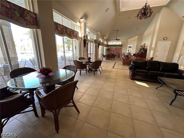 4219 Liron AVE 203, Fort Myers, FL 33916