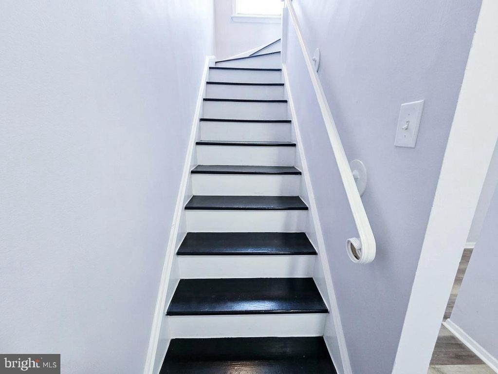 Image 10 of property listing at 2076 CHADWICK TER, Temple Hills, MD 20748