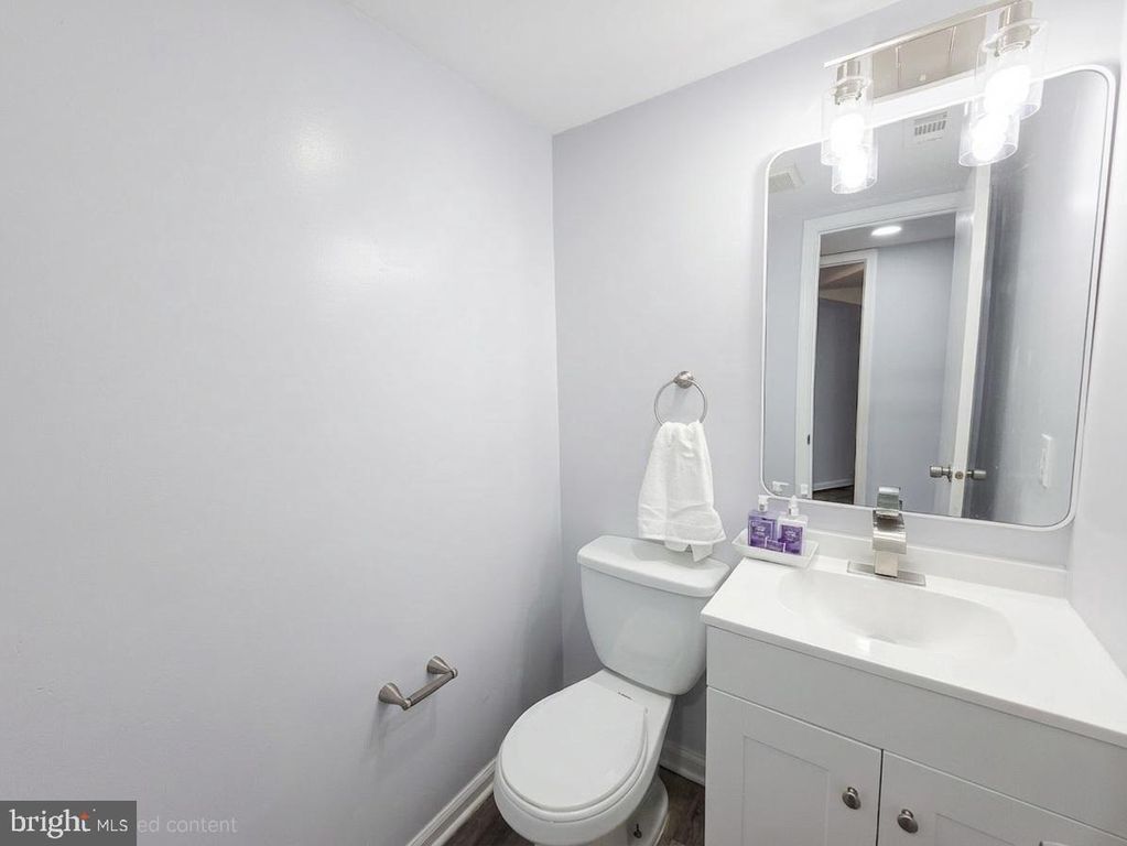 Image 17 of property listing at 2076 CHADWICK TER, Temple Hills, MD 20748