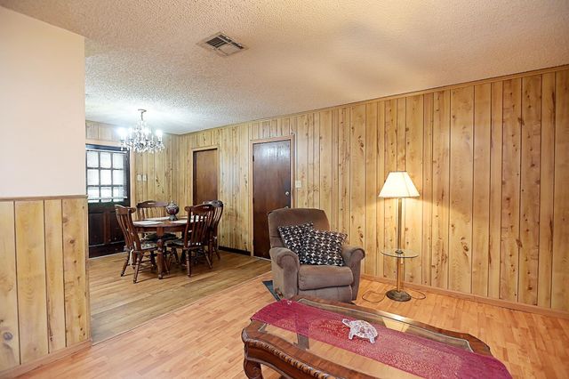 100-A Half Oak Drive, Thibodaux, LA 70301