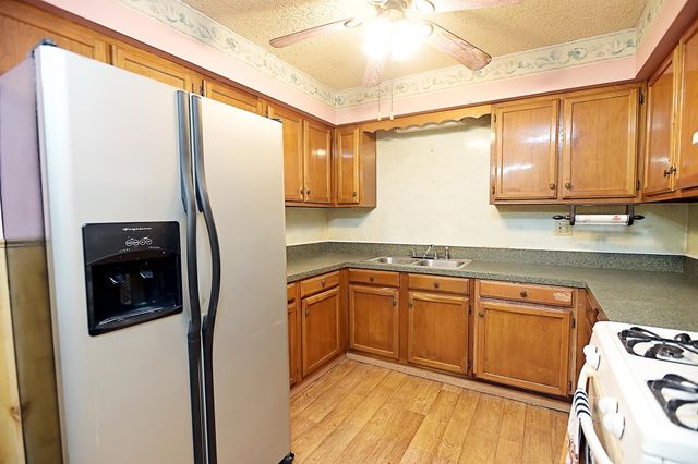 100-A Half Oak Drive, Thibodaux, LA 70301