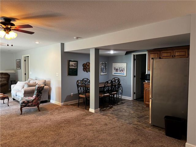 714 Ridge Crest Drive, Raymore, MO 64083