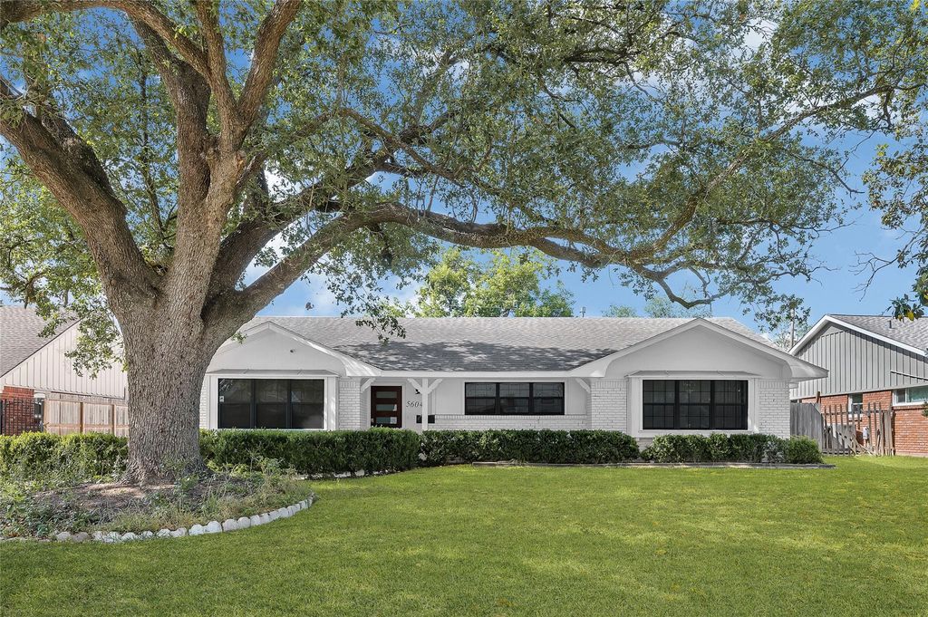 5604 Flack, Houston, TX 77081
