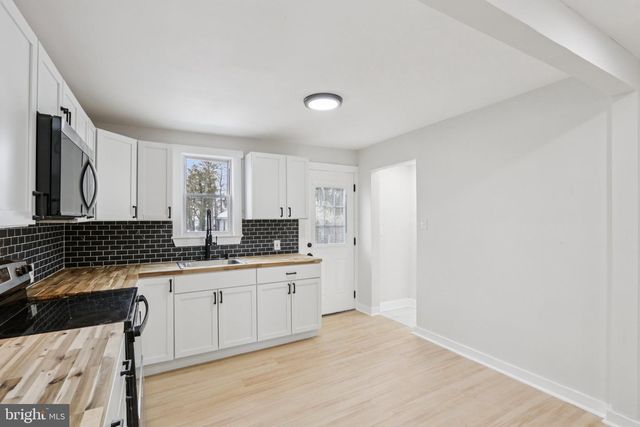 409 E MAIN ST, Millville, NJ 08332