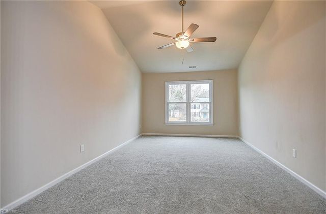 1300 Danielle CT, Chesapeake, VA 23320