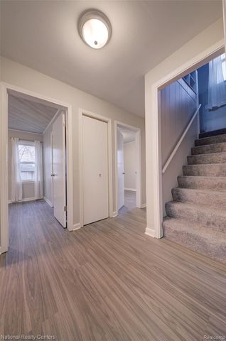 5808 Gilman Street, Garden City, MI 48135