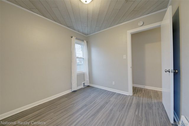 5808 Gilman Street, Garden City, MI 48135