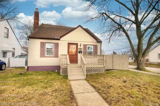 5808 Gilman Street, Garden City, MI 48135