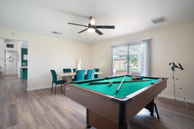 7607 Lucerne Vista Avenue, Yucca Valley, CA 92284