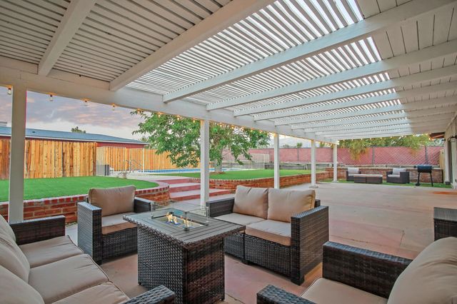 7607 Lucerne Vista Avenue, Yucca Valley, CA 92284