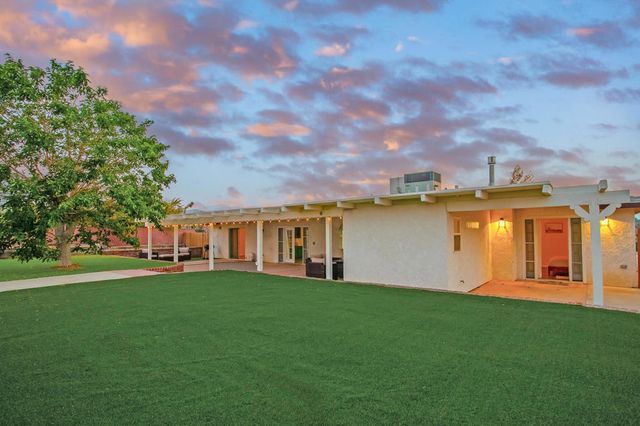 7607 Lucerne Vista Avenue, Yucca Valley, CA 92284